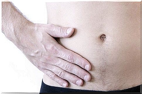 Hernia on the list of causes of pain in the right side