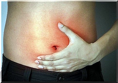 Signs that indicate an intestinal problem such as abdominal pain