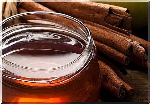 Cinnamon and honey: take your daily dose of health!