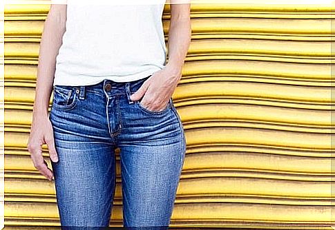 Flared jeans fashion replaces tight jeans