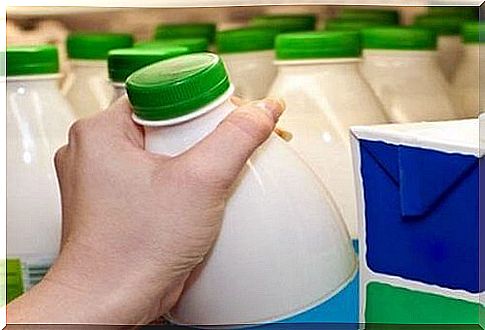 Harvard study recommends not drinking skim milk