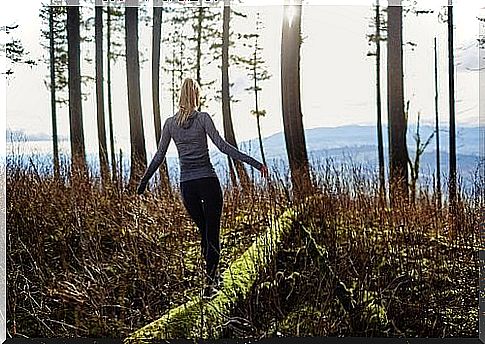 Japanese anti-stress technique and a walk in nature