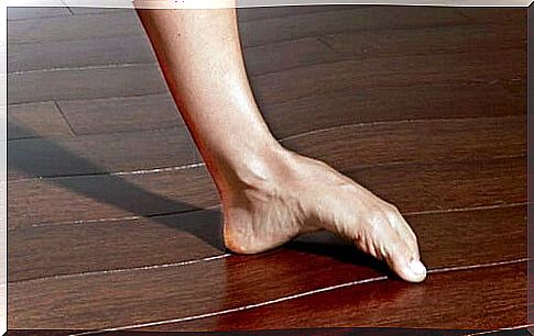 Pain relief in plantar fasciitis through ground exercises