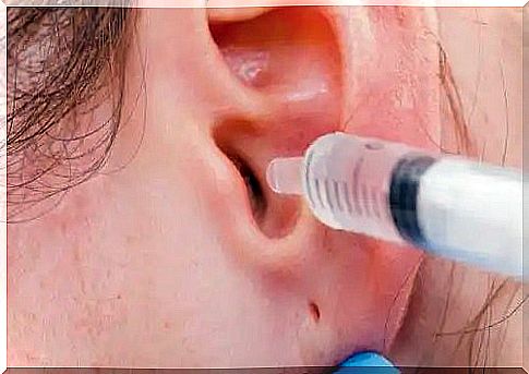 Treatment of ear plugs