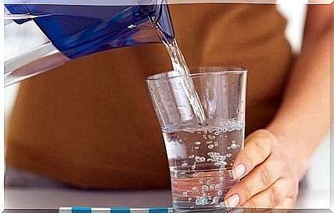 Water supports weight loss without starvation